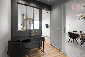 Big Apple, Nilie Hospitality MGMT