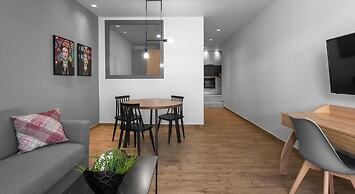 Big Apple, Nilie Hospitality MGMT