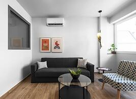 Big Apple, Nilie Hospitality MGMT