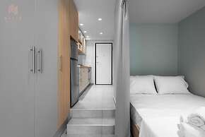 Big Apple, Nilie Hospitality MGMT