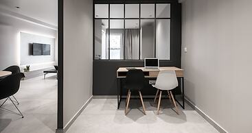 Big Apple, Nilie Hospitality MGMT