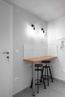 Big Apple, Nilie Hospitality MGMT