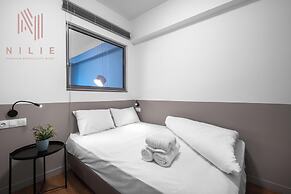 Big Apple, Nilie Hospitality MGMT