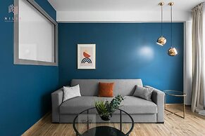 Big Apple, Nilie Hospitality MGMT