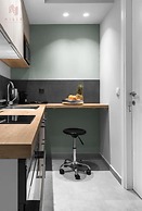 Big Apple, Nilie Hospitality MGMT