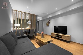 Big Apple, Nilie Hospitality MGMT