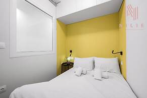 Big Apple, Nilie Hospitality MGMT