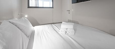 Big Apple, Nilie Hospitality MGMT