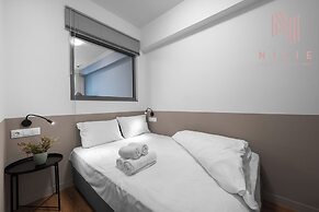 Big Apple, Nilie Hospitality MGMT