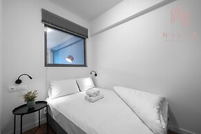 Big Apple, Nilie Hospitality MGMT