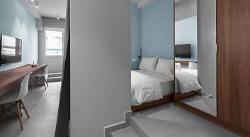 Big Apple, Nilie Hospitality MGMT