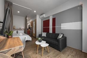 Big Apple, Nilie Hospitality MGMT