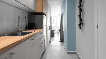 Big Apple, Nilie Hospitality MGMT