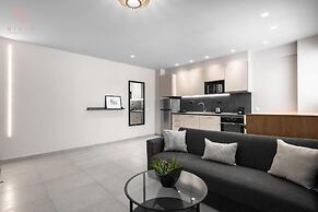 Big Apple, Nilie Hospitality MGMT