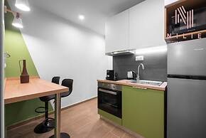 Big Apple, Nilie Hospitality MGMT