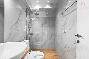 Big Apple 4 Nilie Hospitality MGMT