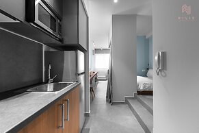 Big Apple 4 Nilie Hospitality MGMT