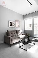 Big Apple 4 Nilie Hospitality MGMT