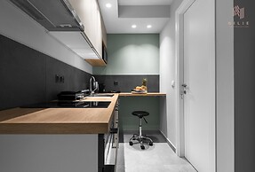 Big Apple 4 Nilie Hospitality MGMT