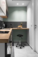 Big Apple 4 Nilie Hospitality MGMT