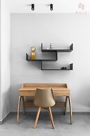 Big Apple 4 Nilie Hospitality MGMT