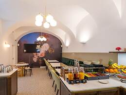Hotel Heritage