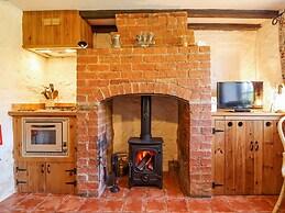 Old Blacksmiths Cottage