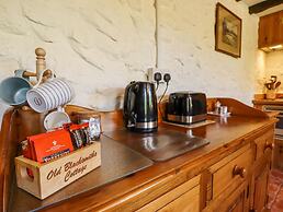 Old Blacksmiths Cottage