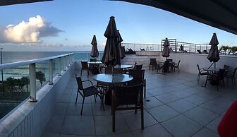 Happy Hotel Manaíra