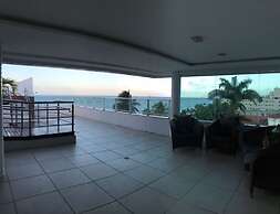 Happy Hotel Manaíra