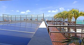 Happy Hotel Manaíra