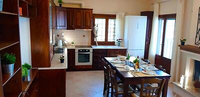 Villa Leonidas GreeceFiloxenia