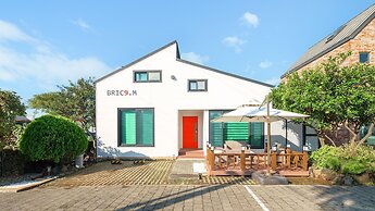 Jeju Brickninemansion