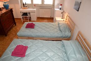 Emilio's Home Entire Apartament up to 7