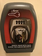 Emilio's Home Entire Apartament up to 7