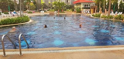 Jomtien Beach Condominium A2 F12 R13