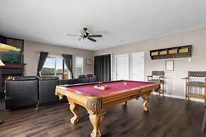 563wonderlnddncb - Wonderland Cove