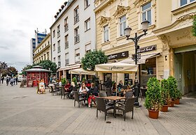 Baross Boutique Apartman Urban Rooms