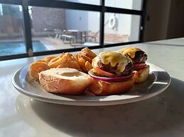 Aggieland Boutique Hotel