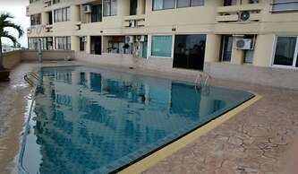 Thep Thip Mansion F5 R5006