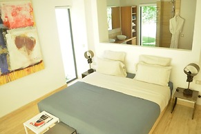 Magnificent 4 Bedroom Villa With Swimming Pool