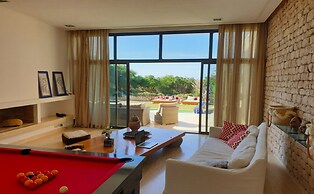 13 Bedroom Villa With Heated Pool, Golf Course, Seaside