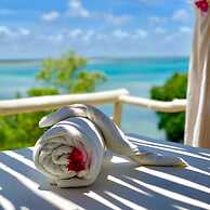 Rock And Sea Resort,baobab Suite
