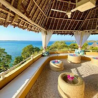Rock And Sea Resort,baobab Suite
