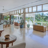 Gran Melia Red Level Deluxe City View 2