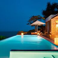 Gran Melia Red Level Deluxe City View 2