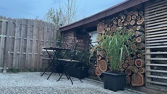 Cozy Furnished Basement Apartment