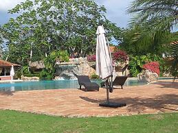 Las Brisas, Juan Dolio, 3br, 3 Pools, Jacuzzi, Beach, Golf, Polo
