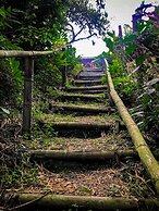 Room in Guest Room - Room With 1 Double bed and 2 Single Beds