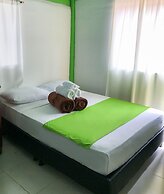 Room in Guest Room - Room With 1 Double bed and 2 Single Beds